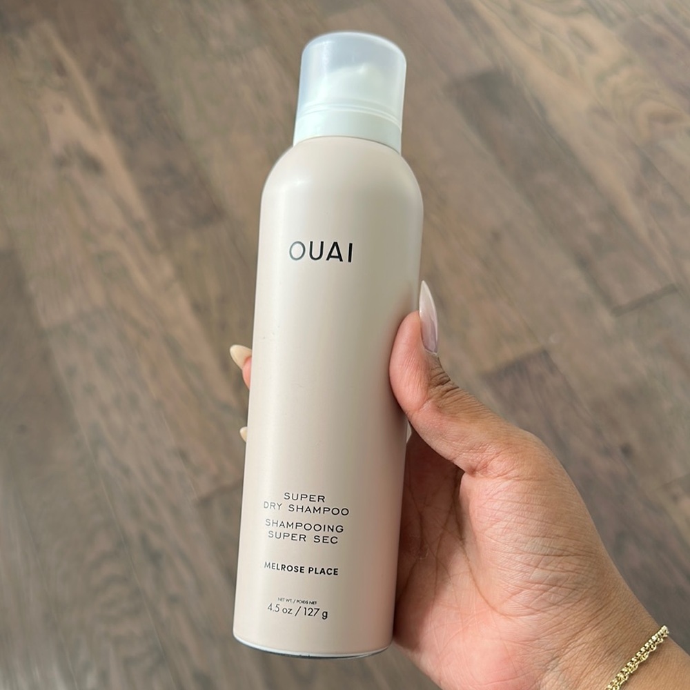 Ouai Super Dry Invisible Dry Shampoo in Melrose Place